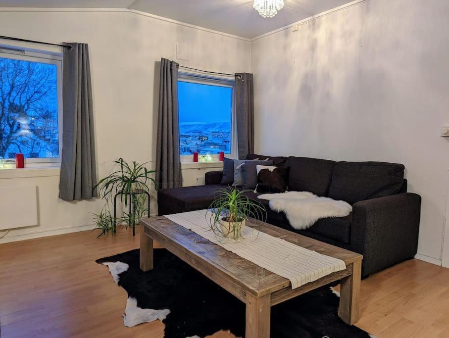 Nice And Quiet Apartment In City Centre Tromsø Eksteriør bilde